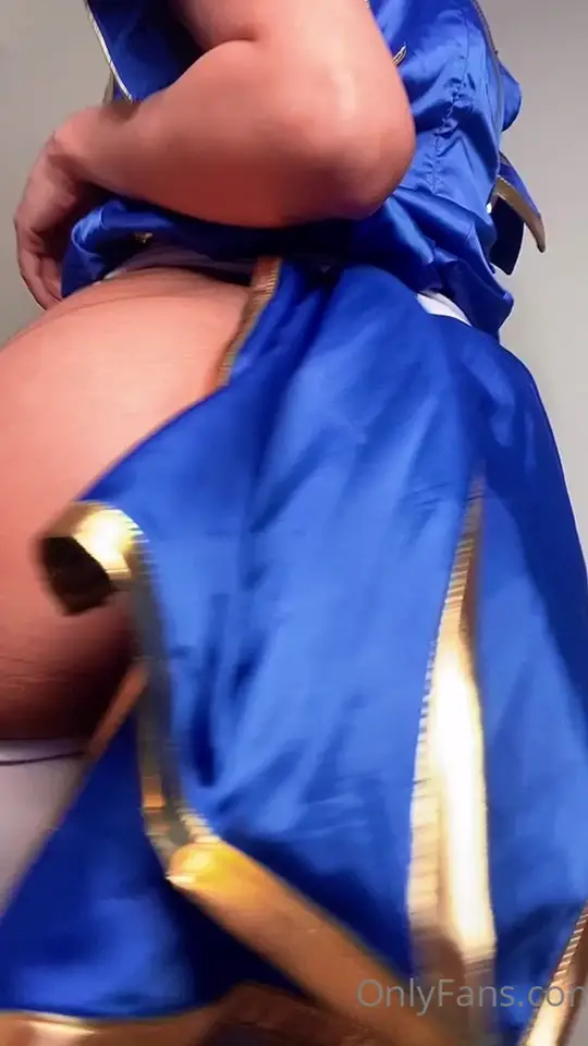 Cosplay ass tease in white stockings